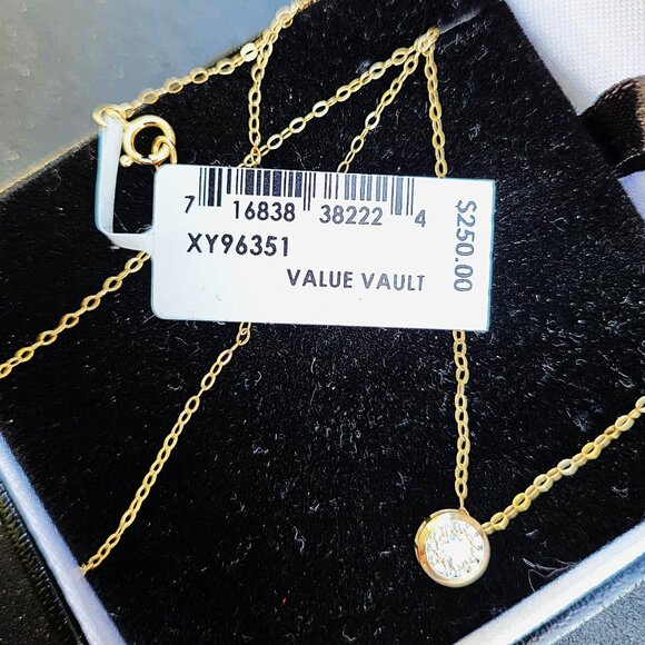 10K Yellow Gold CZ Necklace Round Halo w/ 14K Gold-Filled, 18" Chain MSRP$250 - Picture 6 of 9